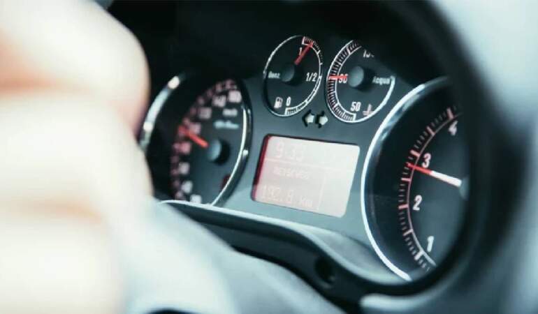 WhatCar?’dan yeni liste geldi: En yakıt cimrisi otomobillerde zirve değişti