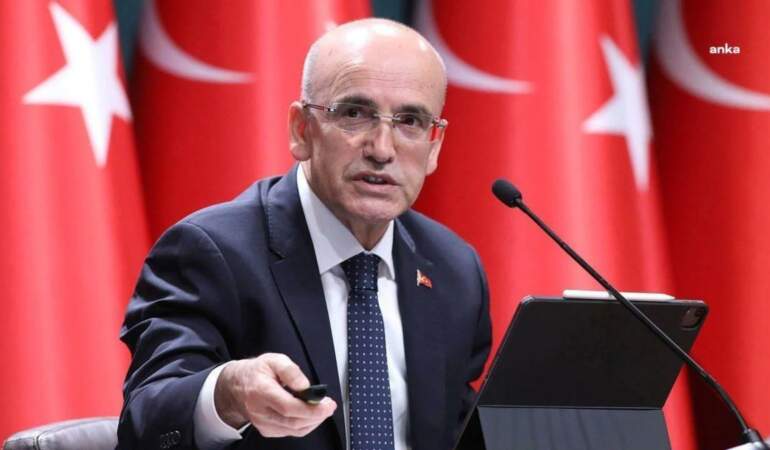 Bakan Şimşek’ten enflasyon itirafı: Petrol şoku beklentileri bozdu