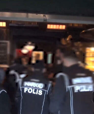 Kadıköy’de eğlence mekanlarına uyuşturucu operasyonu: 107 gözaltı