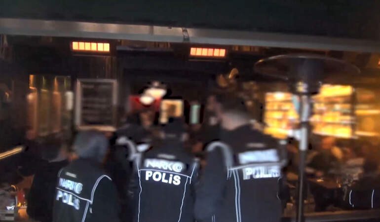 Kadıköy’de eğlence mekanlarına uyuşturucu operasyonu: 107 gözaltı