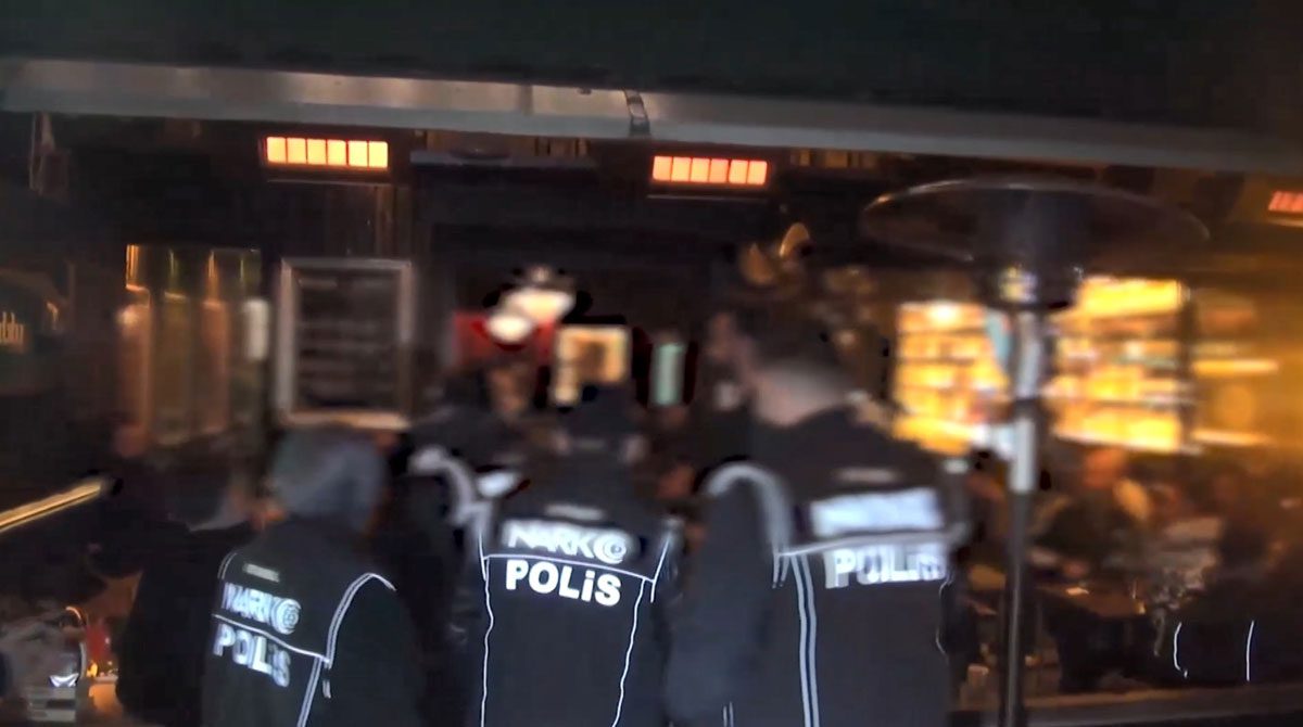 Kadıköy’de eğlence mekanlarına uyuşturucu operasyonu: 107 gözaltı
