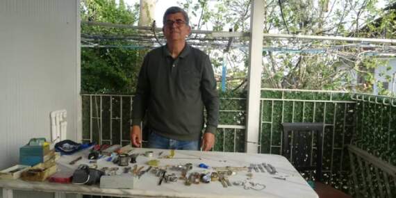 Teknoloji mesleğini yuttu: 12 yıldır mecbur evinden üretiyor