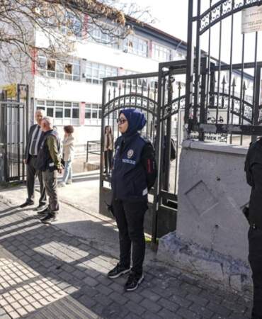 İçişleri Bakanlığı’ndan 81 ile kritik genelge: Okullarda ‘x-ray, turnike ve panik butonu’ dönemi başladı