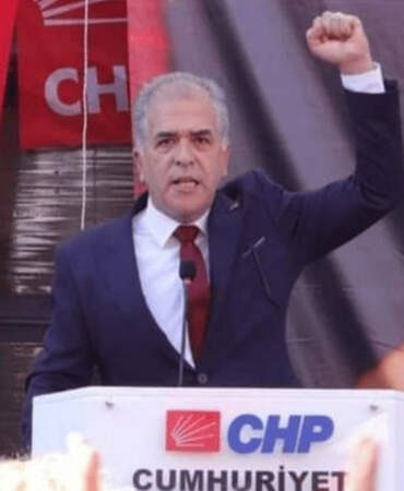 CHP’li İlçe Başkanı Sezai Öz görevinden istifa etti