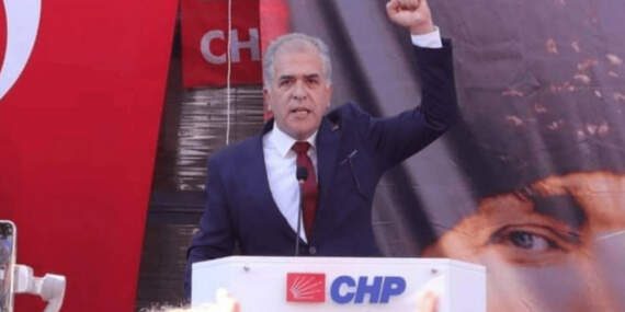 CHP’li İlçe Başkanı Sezai Öz görevinden istifa etti
