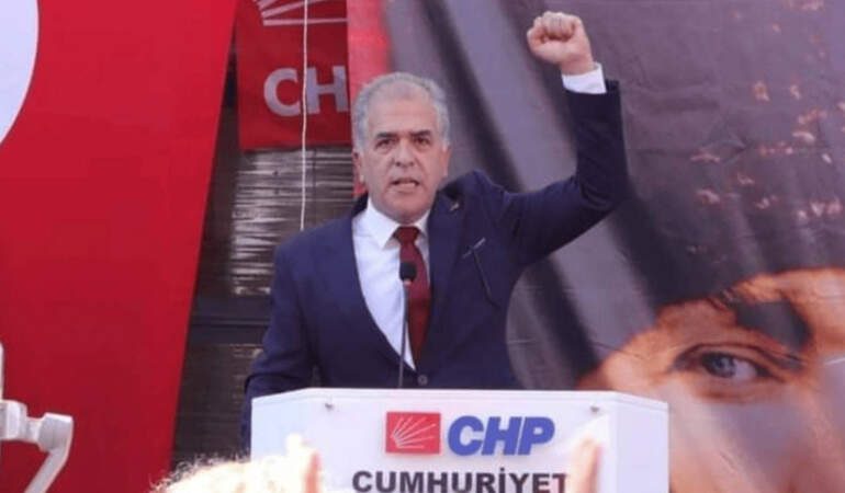CHP’li İlçe Başkanı Sezai Öz görevinden istifa etti