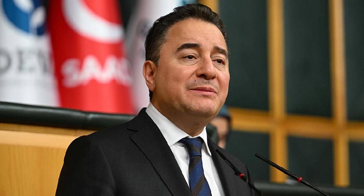 Babacan’dan çay-simit hesabı: Çay simit hesabıyla geldiler, çay simit hesabıyla gidecekler