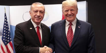 Erdoğan’dan Trump’a geçmiş olsun mesajı: Demokrasilerde mücadele fikirle yapılır şiddete yer yoktur
