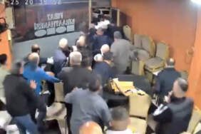 Sultangazi’de araç sesi paniği: Müşteriler deprem sanıp dışarı kaçtı