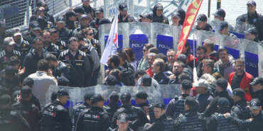 Taksim’de 1 Mayıs anmasına müdahale: Gözaltılar var