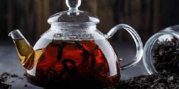 Çayınız hem taze kalsın hem lezzeti artsın! Çay suyuna bir miktar eklemek yeterli