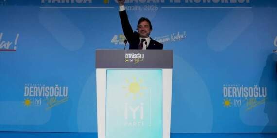 İYİ Parti Manisa İl yönetimi görevden alındı