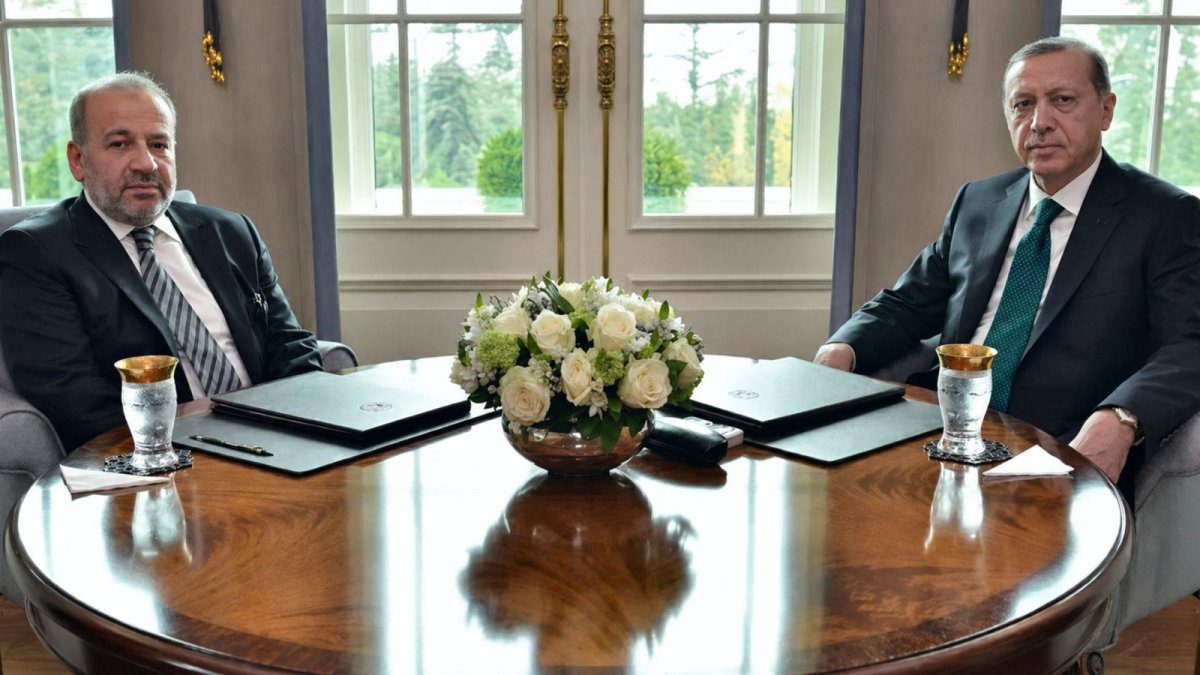 Erdoğan’ın eski hukuk danışmanı İzzet Özgenç hakkında hapis talebi