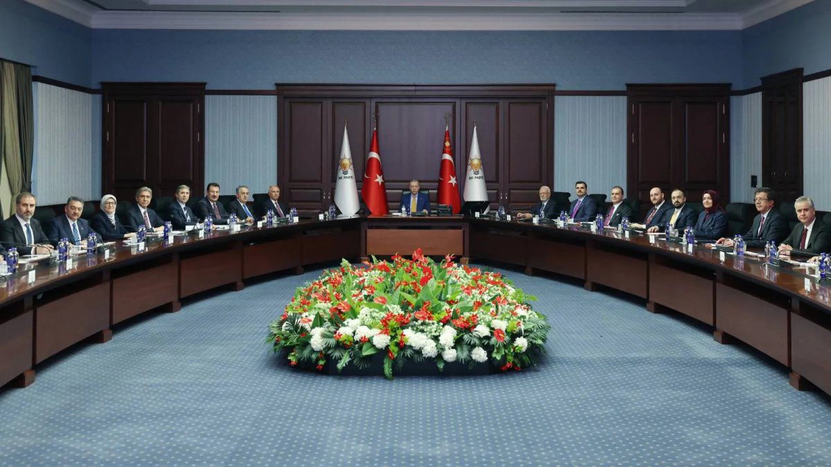 AK Parti MYK toplanıyor: Gündemde hangi konular var?