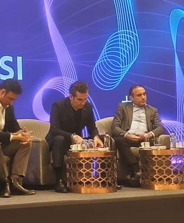 Türkiye müzikte dünyayı solladı ama sektör alarmda: Büyüme kalıcı olacaksa telif sistemi güçlenmeli