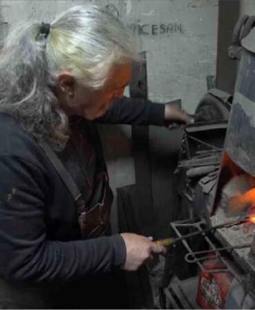 40 yaşında çırak olarak başladı: Memleketinin mirasını ayakta tutuyor