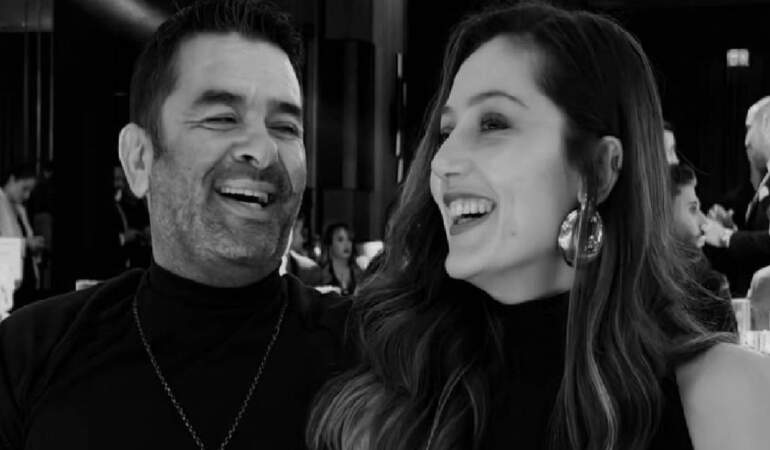 Bülent Şakrak’tan romantik paylaşım! Aşkları dolu dizgin devam ediyor