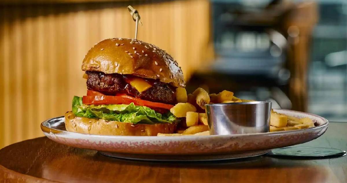 ABD’li Hamburger devi iflasa sürükleniyor! Mağazalarını tek tek kapatıyor