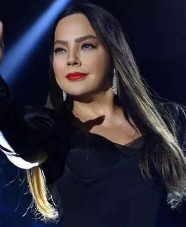 Ebru Gündeş estetikleriyle gündemde: 200 bin dolar harcadığı iddia ediliyor