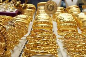 Altında dalgalanma devam ediyor