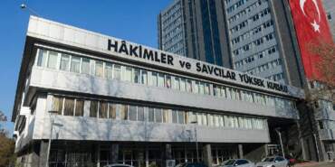 HSK’dan mini kararname: 34 hâkim ve savcının görev yeri değişti (Tam Liste)