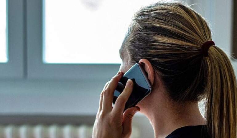 Uzun süreli telefonla konuşanlar dikkati! Haftalık 30 dakikayı geçiyorsa tehlike altındasınız demektir