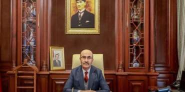 Gece yarısı Kararnamesiyle Emniyet’te deprem: Mahmut Demirtaş neden görevden alındı, nereye atandı?