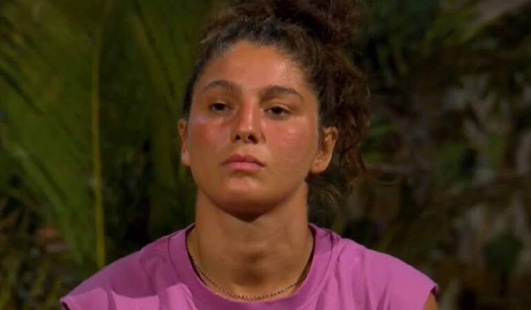 Survivor Seren Ay Çetin söyledi herkes şaşırdı! Eski bakanın yeğeni çıktı