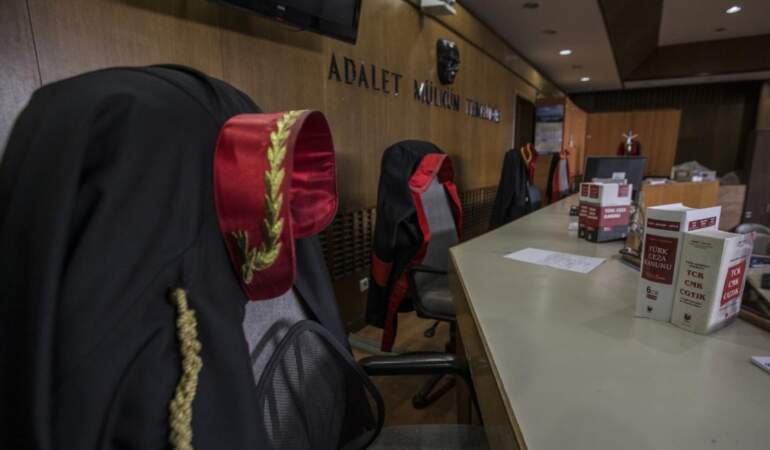 Yargıda ‘ayrıcalık’ devri kapandı: Hakim ve Savcıların terfi kuralları sil baştan! İşte yeni “yüzde 80” şartı…