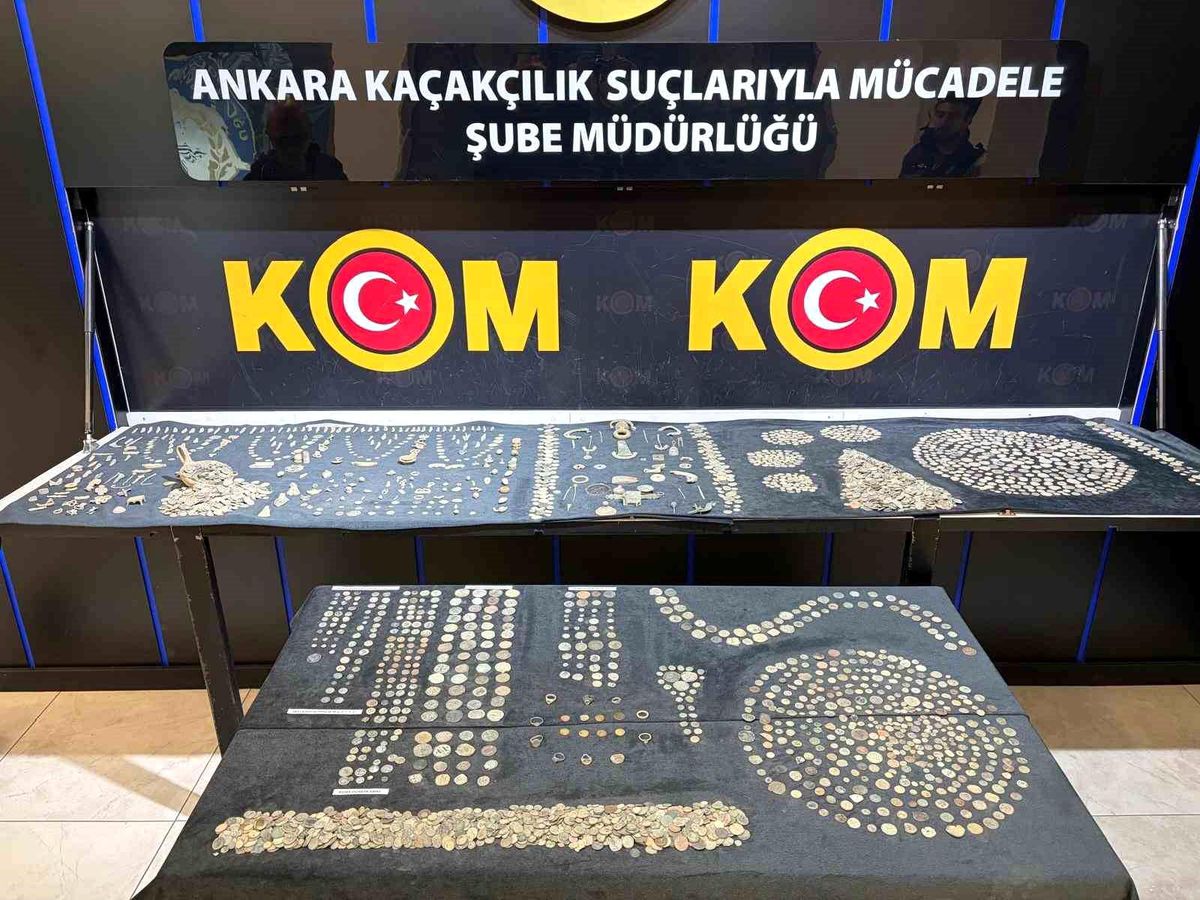 Ankara’da 30 Milyonluk Kaçak Tarihi Eser Ele Geçirildi