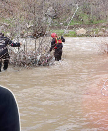 8 Yaşındaki Osman’ı Bulmak İçin Zamanla Yarış: 400 Kişilik Ekip Her Yerde Arıyor