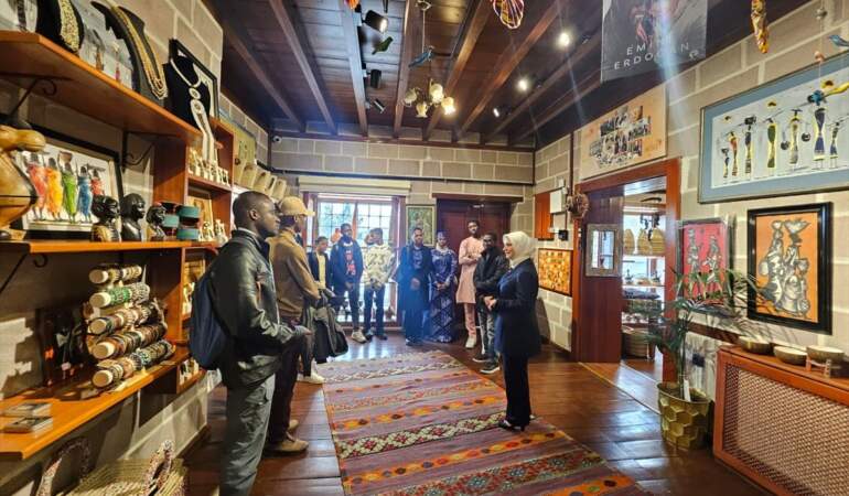 Afrikalı öğrenciler, Ankara’da Afrika Kültür Evi’ni gezdi