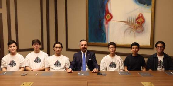 AK Parti Genel Başkan Yardımcısı Zorlu, Özbekistan’ın ‘Music Bolalar’ grubuyla buluştu Açıklaması