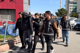 Akademisyenden Büyük vurgun! Dekanı Bile Tuzağa Düşürmüş
