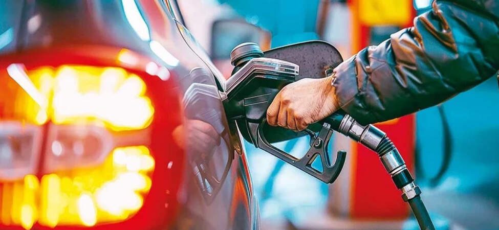 Akaryakıt Sektöründe Kurallar Değişti: Önce Zam Sonra İndirim Devri Bitti