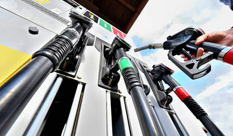 Akaryakıta Rekor Zam! Motorin ve Benzinde Fiyatlar Artıyor