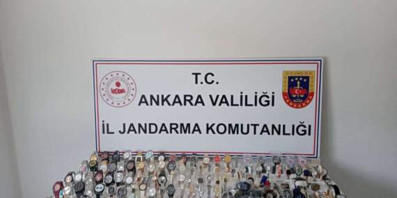 Ankara’da 3.2 Milyon TL’lik Kaçak Saat Operasyonu