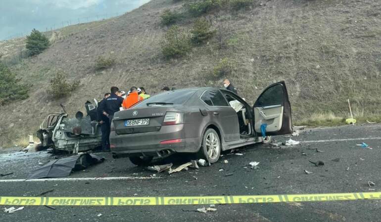 Ankara’da Trafik Kazası: 5 Ölü