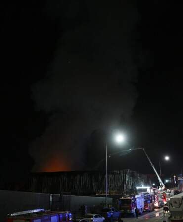 Sincan’daki İlaç Fabrikasında Yangın