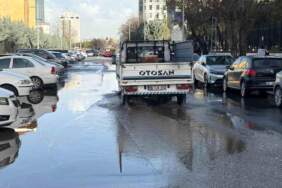 Ankara’da Sağanak Yağış Hayatı Olumsuz Etkiledi