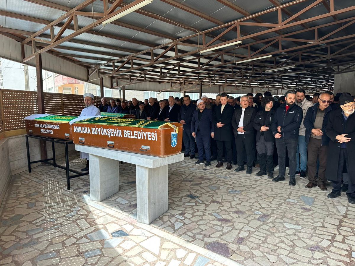 Ankara’daki kazada ölen 5 kişi, son yolculuklarına uğurlandı