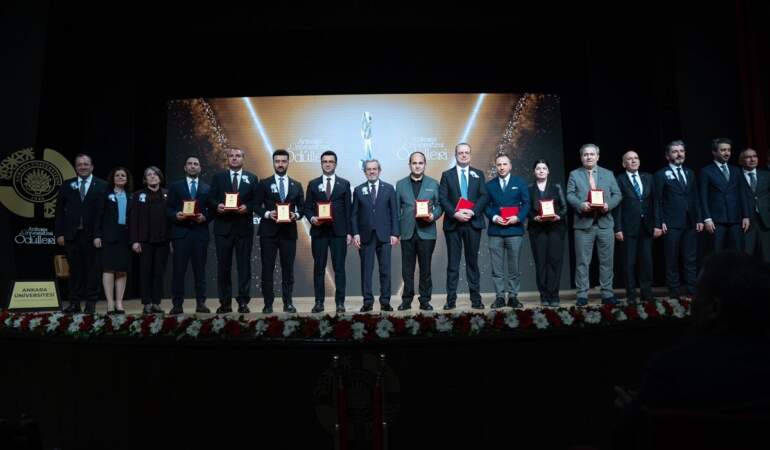 Ankara Üniversitesi Ödülleri Sahiplerini Buldu