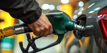 Araç Sahiplerine Kötü Haber! İndirim Sevinci Kısa Sürdü, Akaryakıta Yeni Zam