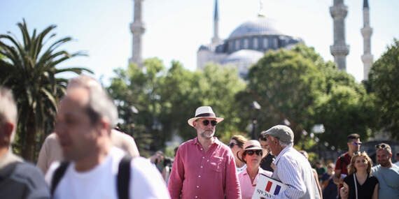 Bakan Ersoy Açıkladı! 2026 İlk Çeyrek Turizm Verileri Belli Oldu: İşte Türkiye’ye Gelen Turist Sayısı