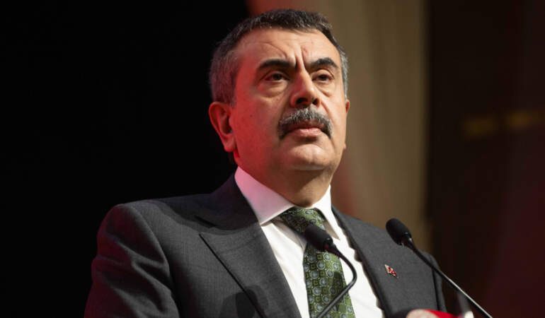Bakan Tekin’den Okullarda ‘Sıfır Taviz’ Mesajı