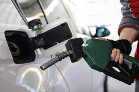 Benzin ve Motorinde İndirim Beklentisi: Petrol Fiyatları Ateşkesle Birlikte Çakıldı