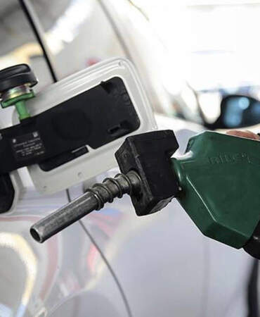 Benzin ve Motorinde İndirim Beklentisi: Petrol Fiyatları Ateşkesle Birlikte Çakıldı