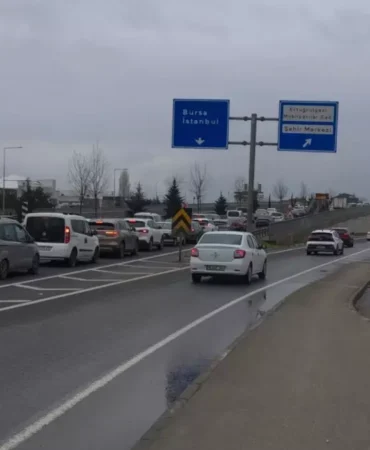 Bursa-Ankara Yolunda Yoğun Trafik
