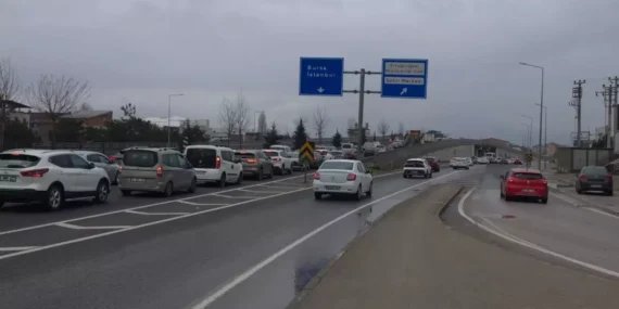 Bursa-Ankara Yolunda Yoğun Trafik