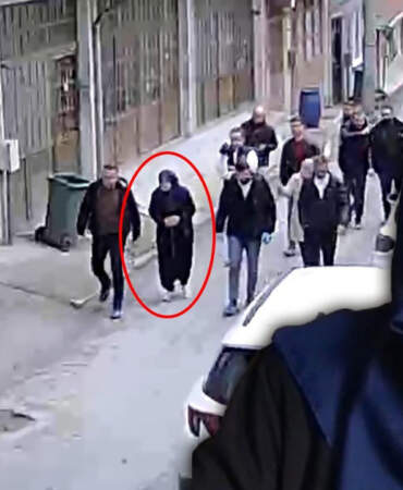Bursa’daki Kan Donduran Cinayette Soğukkanlı Keşif: Her Birini Polislere Tek Tek Gösterdi